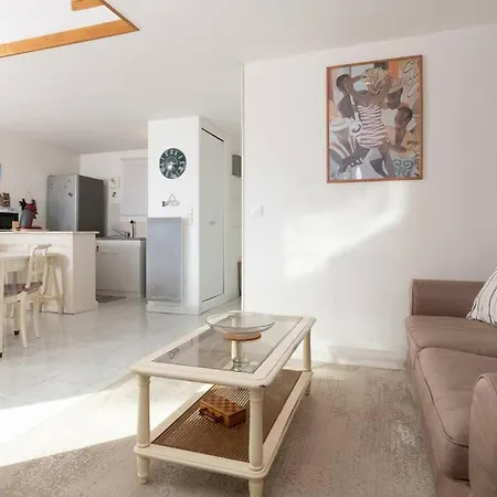 Duplex A 500 M Du Port D'hyeres Lesclesdenicole Le Pradet * Hyeres