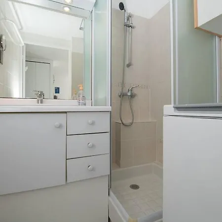 Duplex A 500 M Du Port D'hyeres Lesclesdenicole Le Pradet